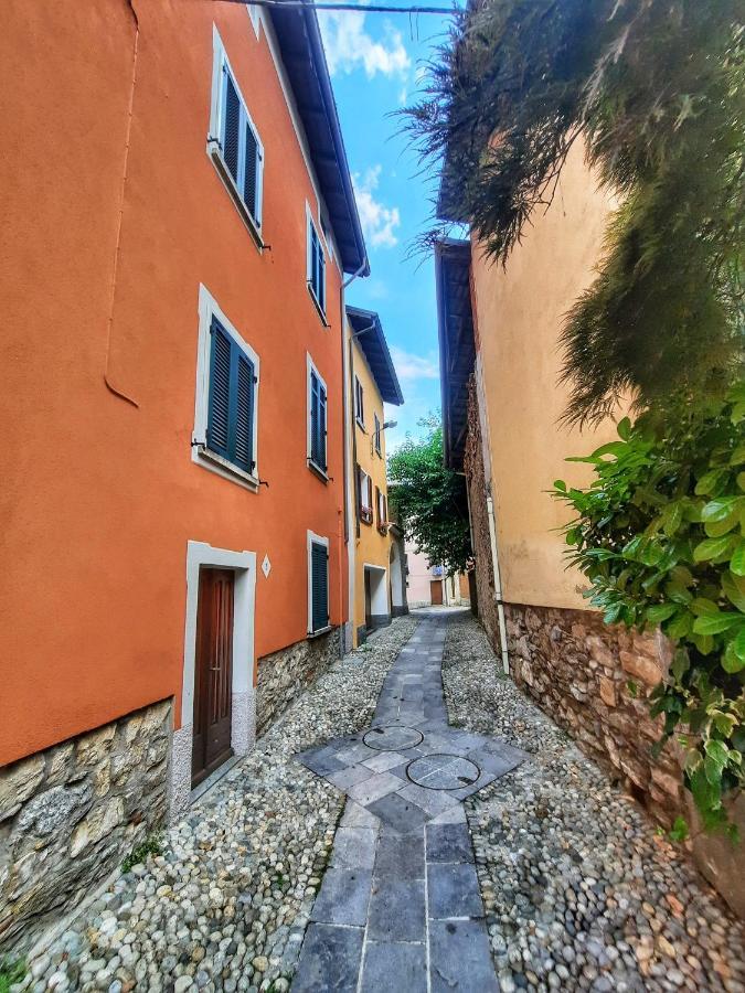 Casa Tilde Guest House Cunardo Eksteriør bilde