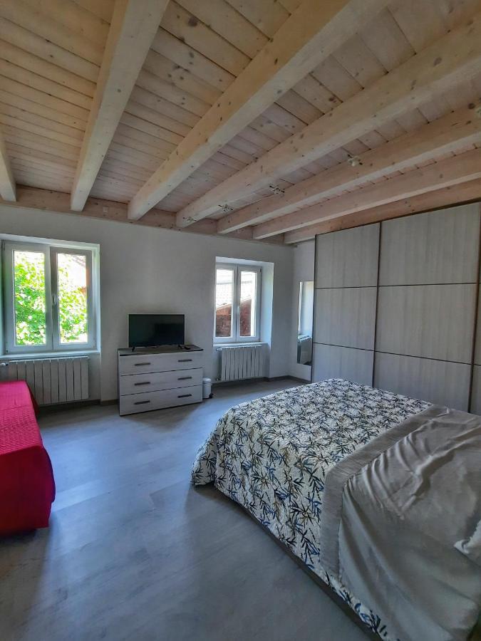 Casa Tilde Guest House Cunardo Eksteriør bilde