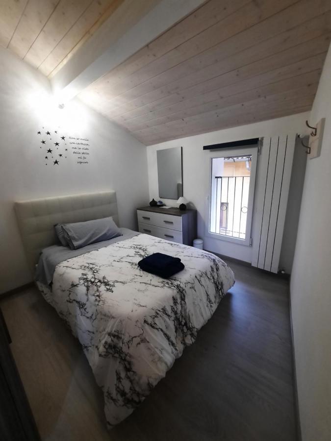 Casa Tilde Guest House Cunardo Eksteriør bilde